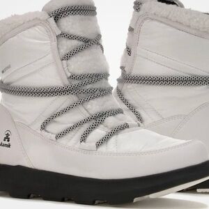 Kamik Women White Winter Snow Boots Insulated Waterproof size 11 New without box